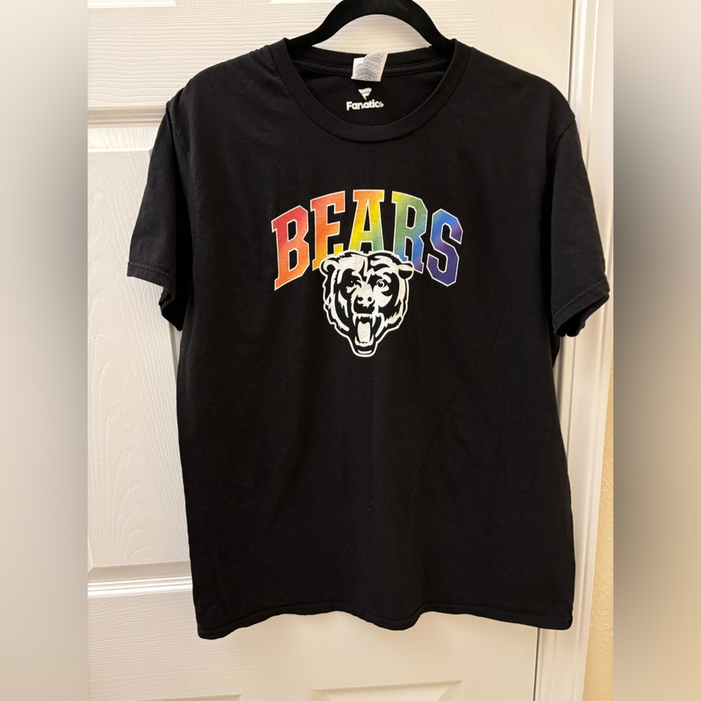 Chicago Bears rainbow shirt